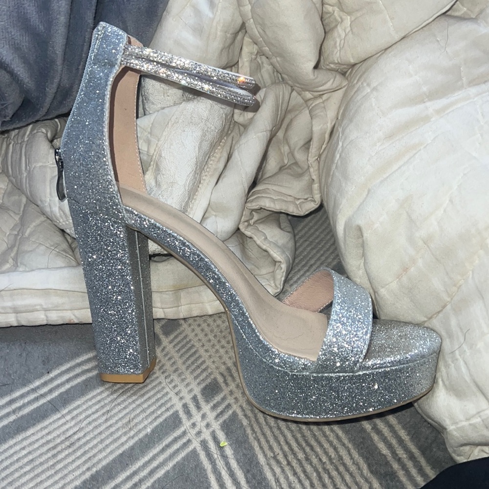 4inch silver heels